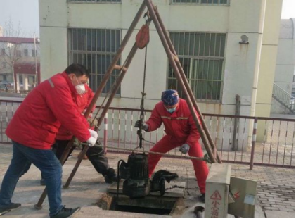 地窖吊装重物使用起重滑车